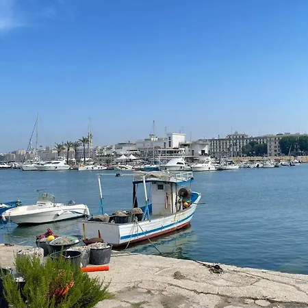 Locazione Turistica Madera בית הארחה 3*