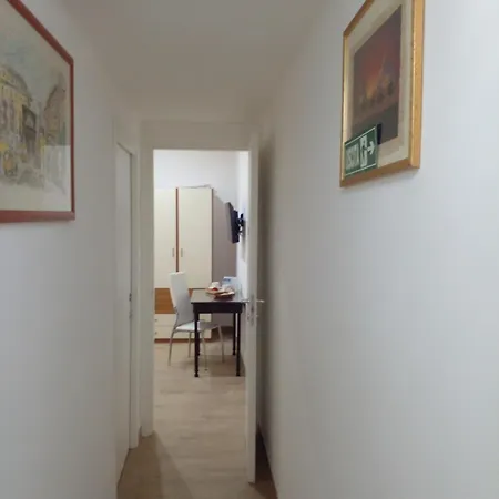 בית הארחה Locazione Turistica Madera 3*